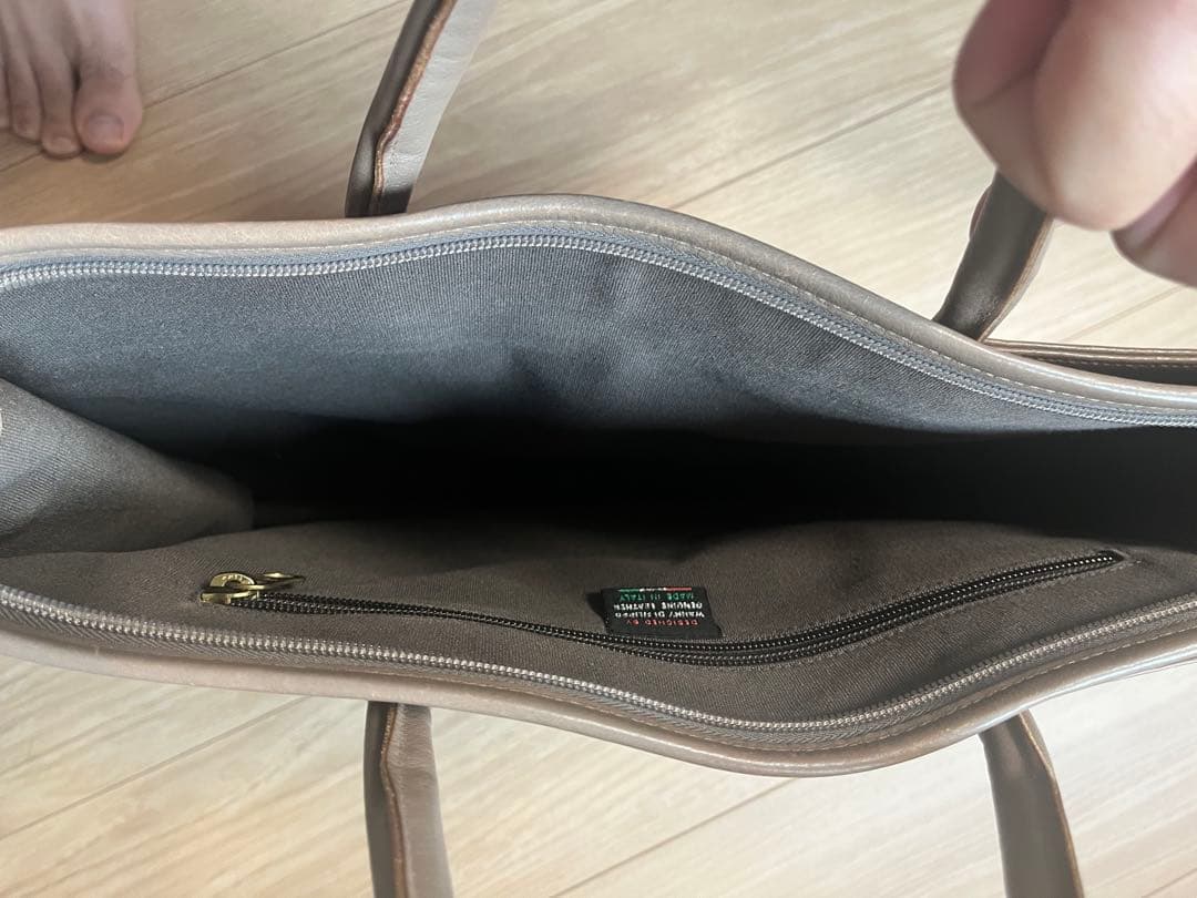 イルビゾルテ　レザートートバッグ イタリア製