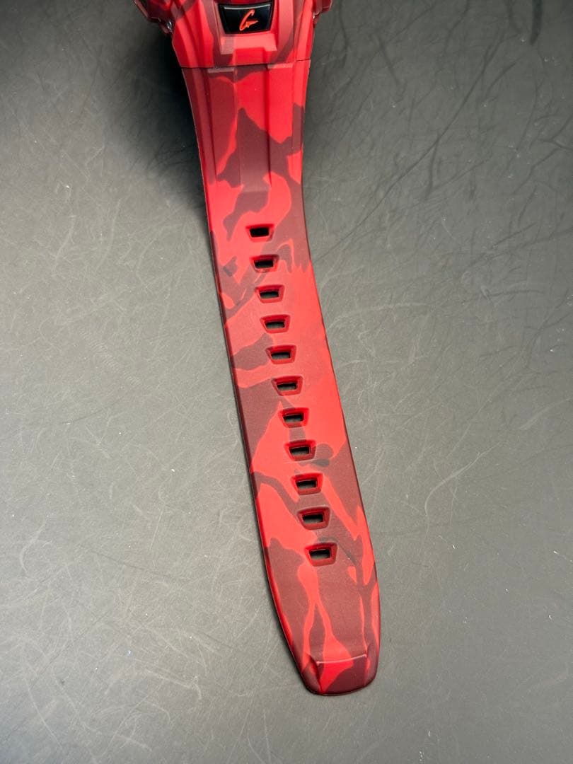 CASIO G-SHOCK GW-300CFJ-4JF 電波ソーラー赤迷彩美品