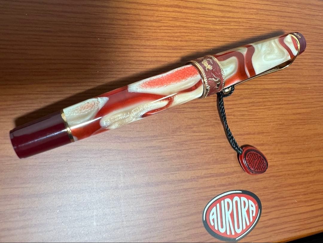 AURORA アウロラ　マーブル万年筆 専用ケース付き　金18K 高級万年筆