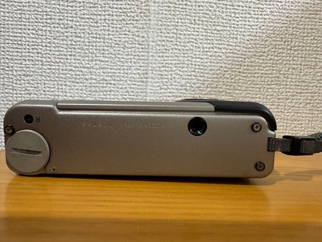 作動品　要修理　CONTAX T2 コンタックス