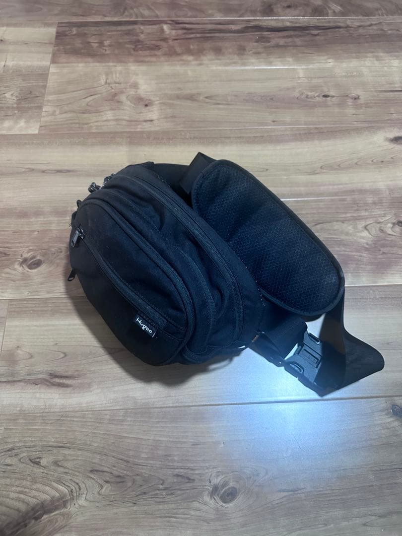 Hugoo 2WAY抱っこひも ブラック×ミルクティーベージュ