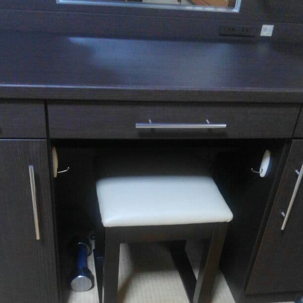 [送料込み]　ドレッサー　モダン　木目