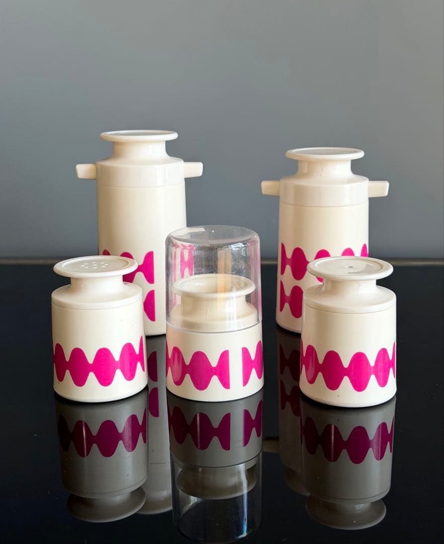 昭和レトロポップ　調味料ケース　カスターセット　調味料入れ　スペースエイジ　レア