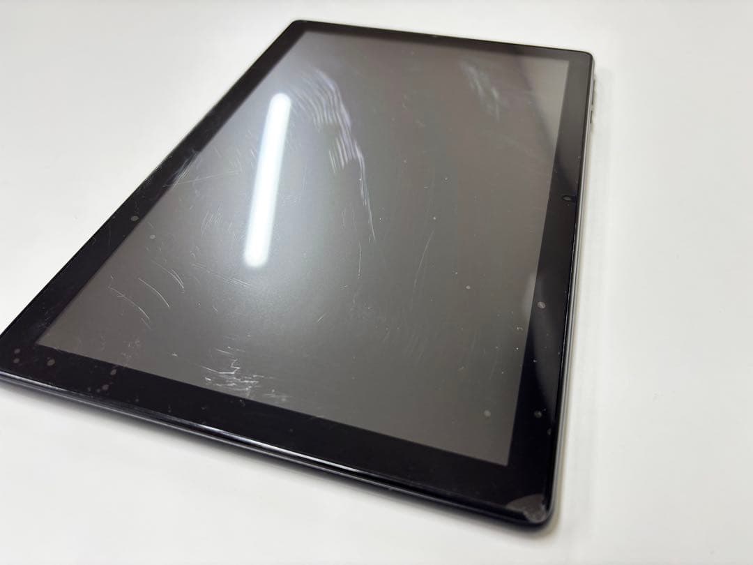 子供用にいかがですか？【保護フィルム未剥離】新古品タブレットWi-Fi接続