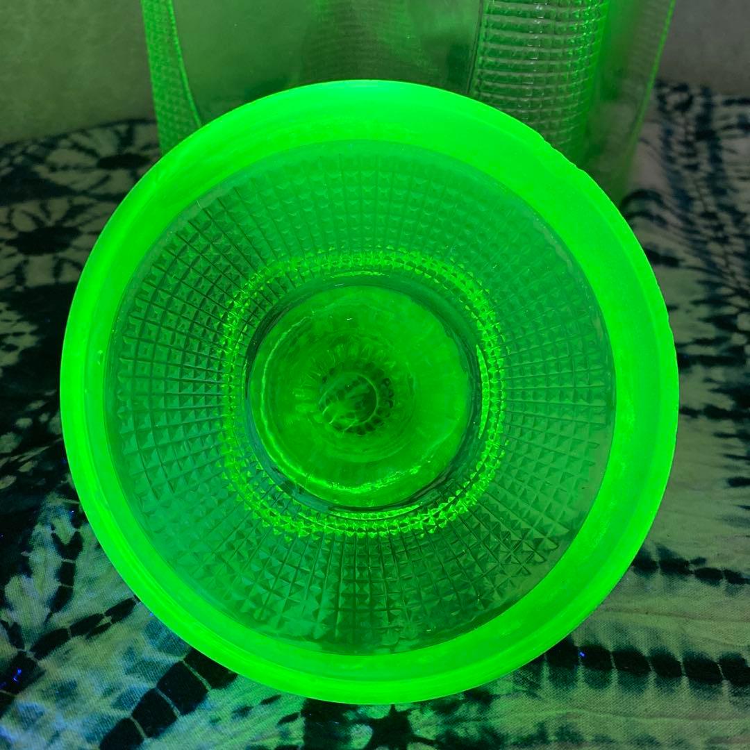 ウランガラス　硝子　瓶　特大