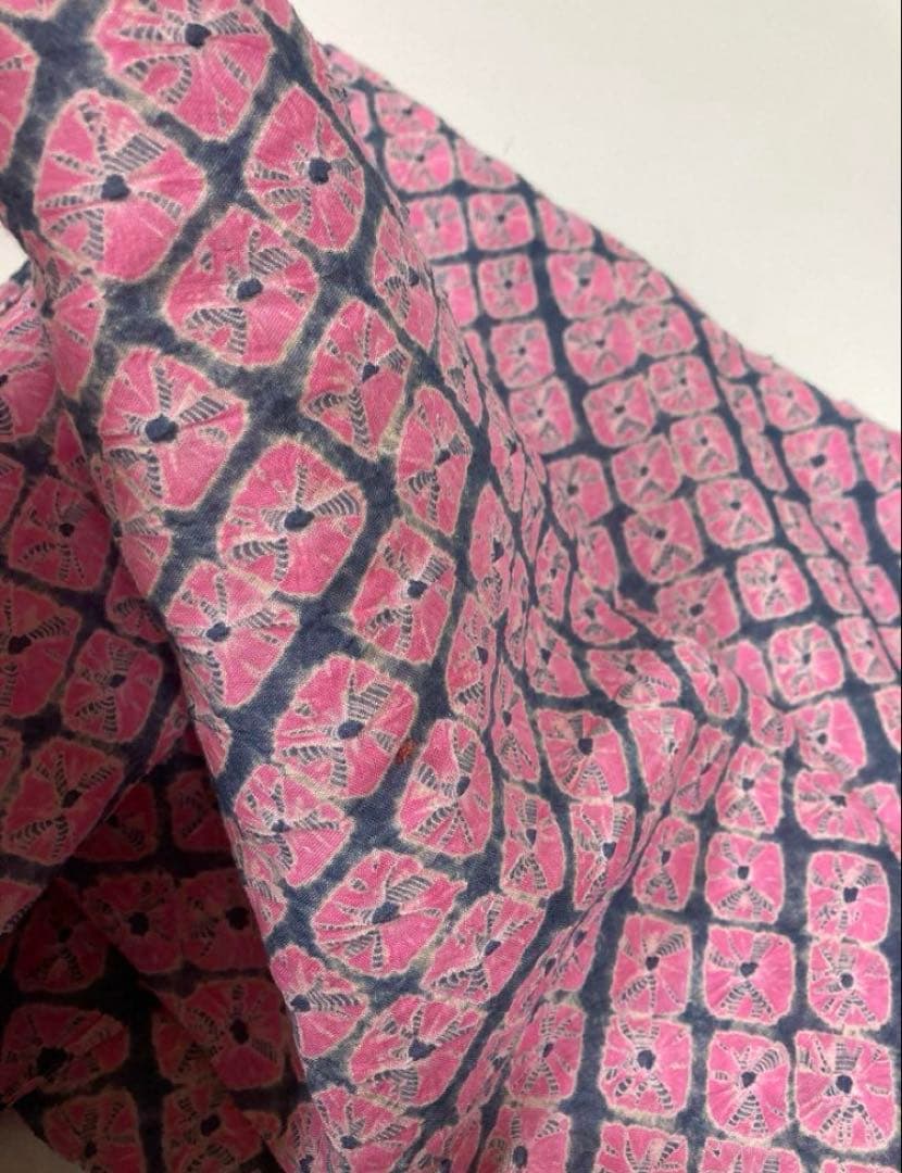 手蜘蛛絞り　有松総絞り　浴衣　反物　巾出し 色止め済ですお仕立て可　浴衣着尺