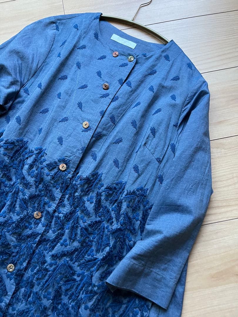 オシャレ　オススメ　ワンピース　シャツワンピース　刺繍　模様　個性