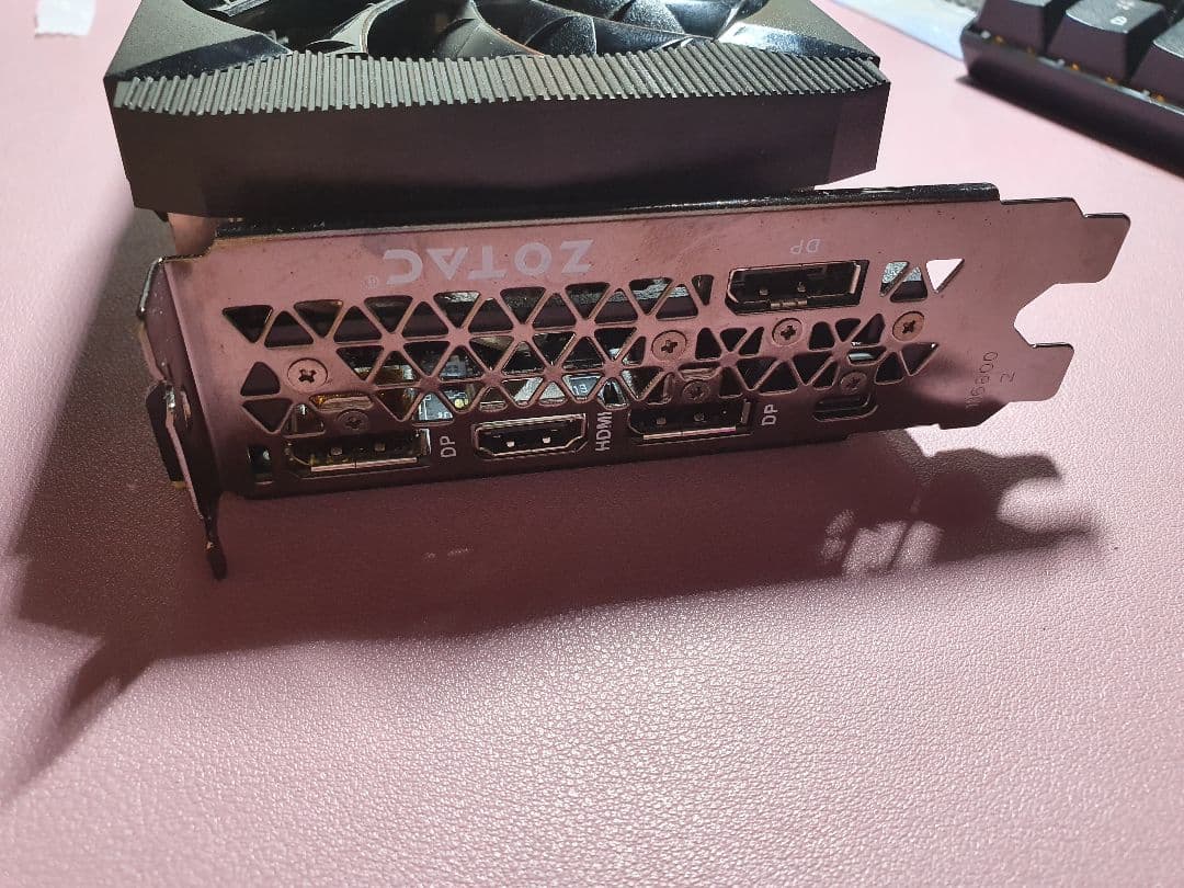 グラフィックボード・グラボ・ビデオカード ZOTAC RTX2080 AMP