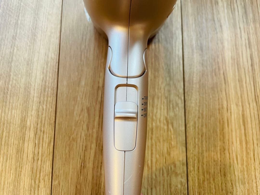 【PANASONIC】ドライヤー EH-NA0G（2022年製）