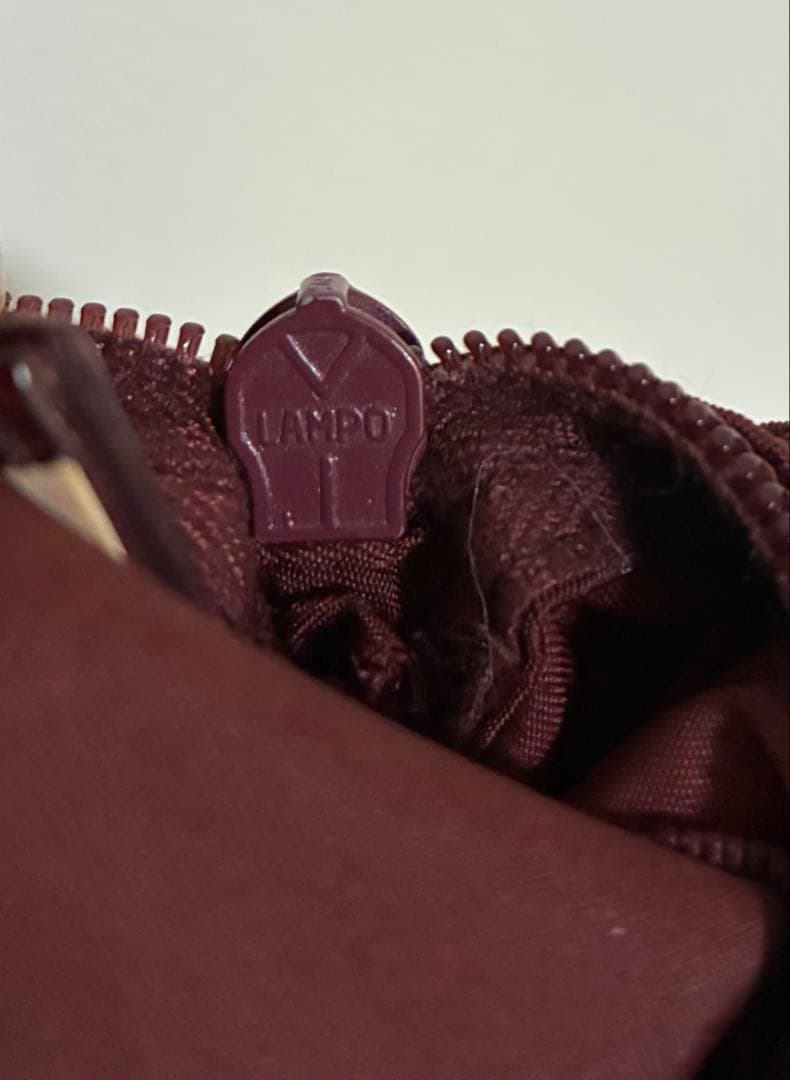 ✨PRADA✨　プラダ　ショルダーバッグ　メッセンジャーバッグ　ナイロン