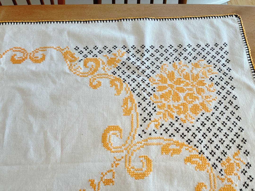 ドイツ製 アンティーク 手縫い テーブルクロス ユーロ アーコール