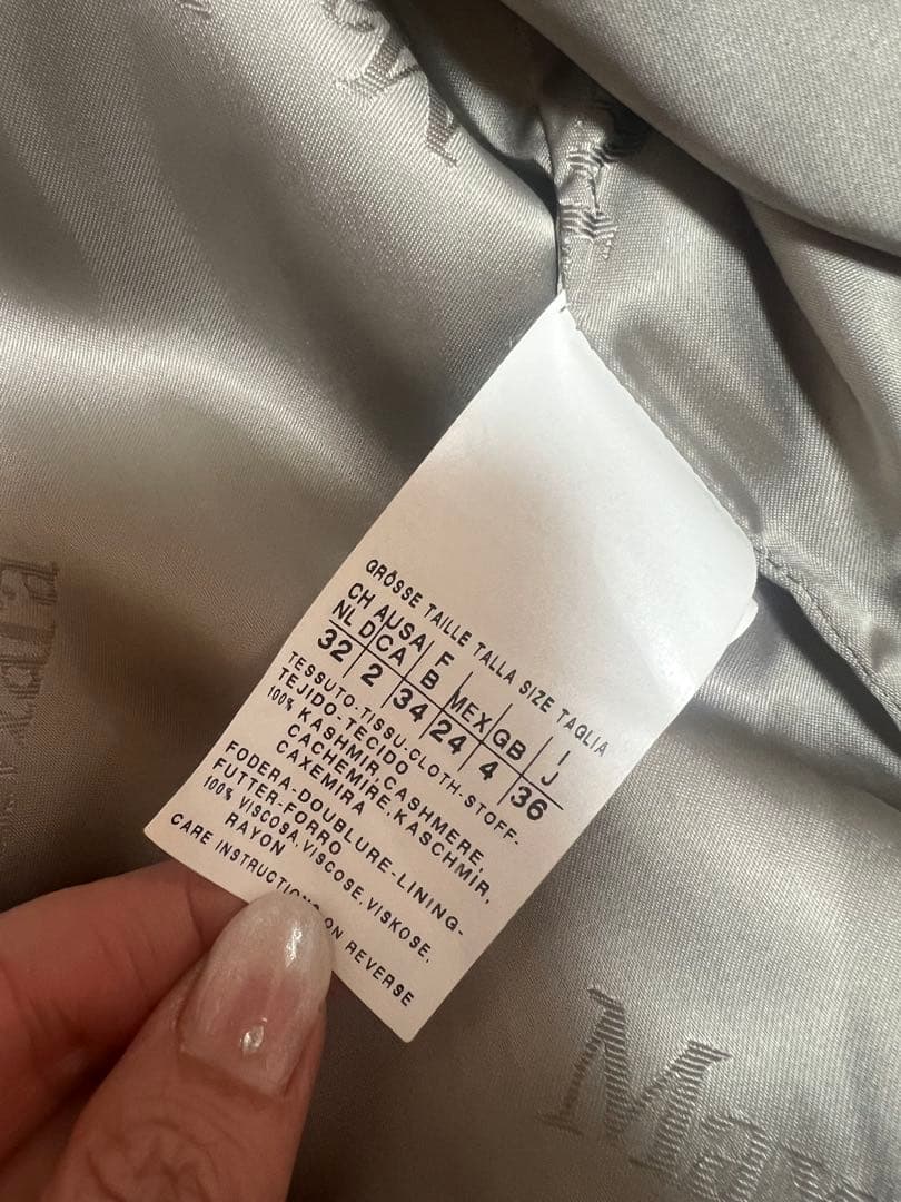 MaxMara カシミヤコートベルト付き