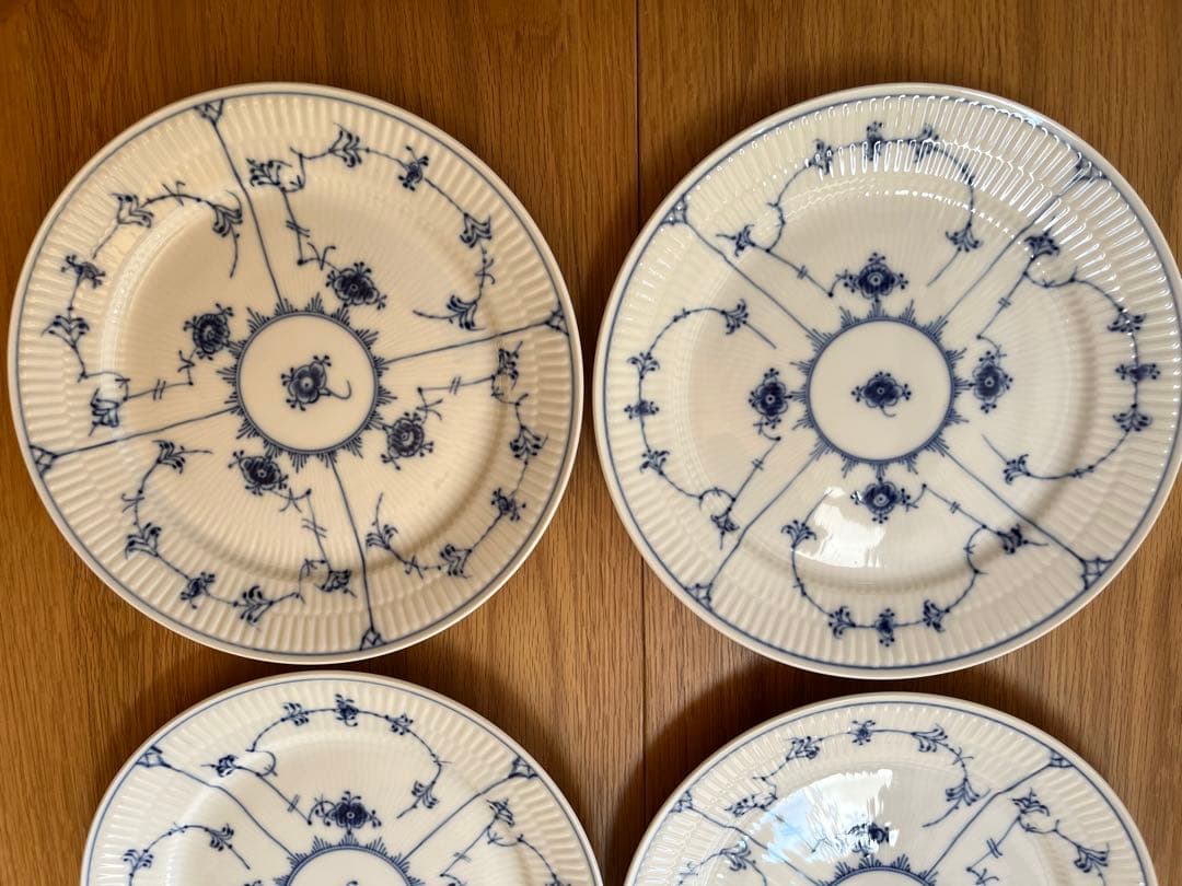 ロイヤルコペンハーゲン　ブルーフルーデッドプレイン　25cm 4枚