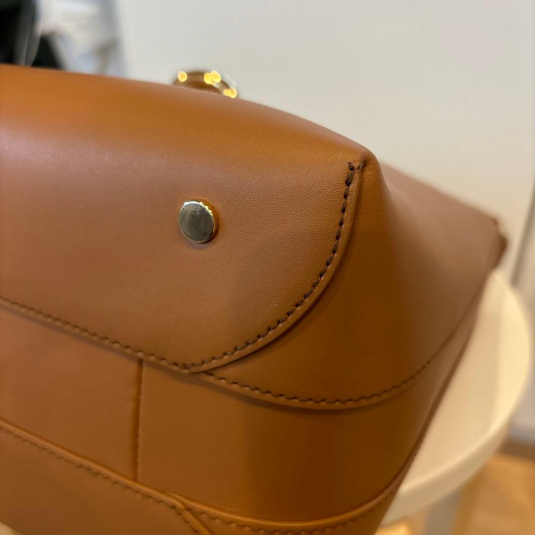 極美品　フルラ　FURLA ハンドバッグ　ショルダー付き