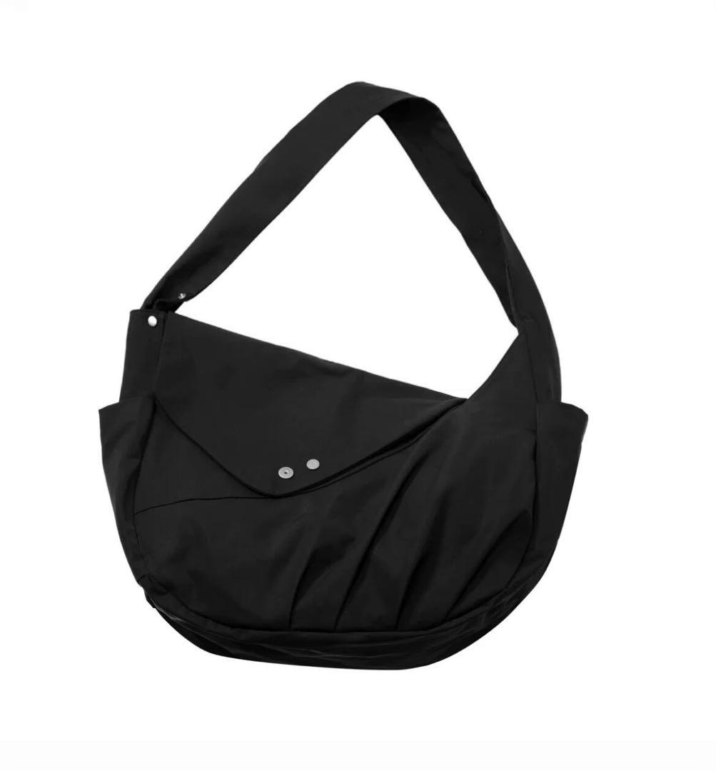 ARCcc ブラックショルダーバッグ