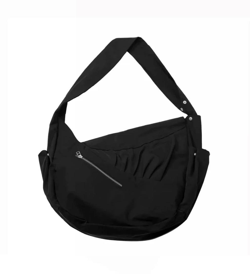 ARCcc ブラックショルダーバッグ