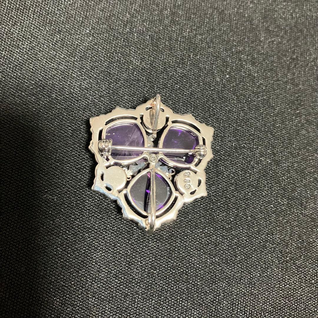 碌山　アメジストとパールのブローチ
