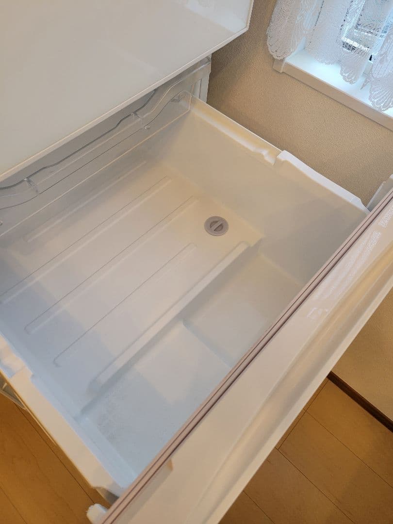 TOSHIBA　ノンフロン冷凍冷蔵庫411L　GR-T41GXK(EW)