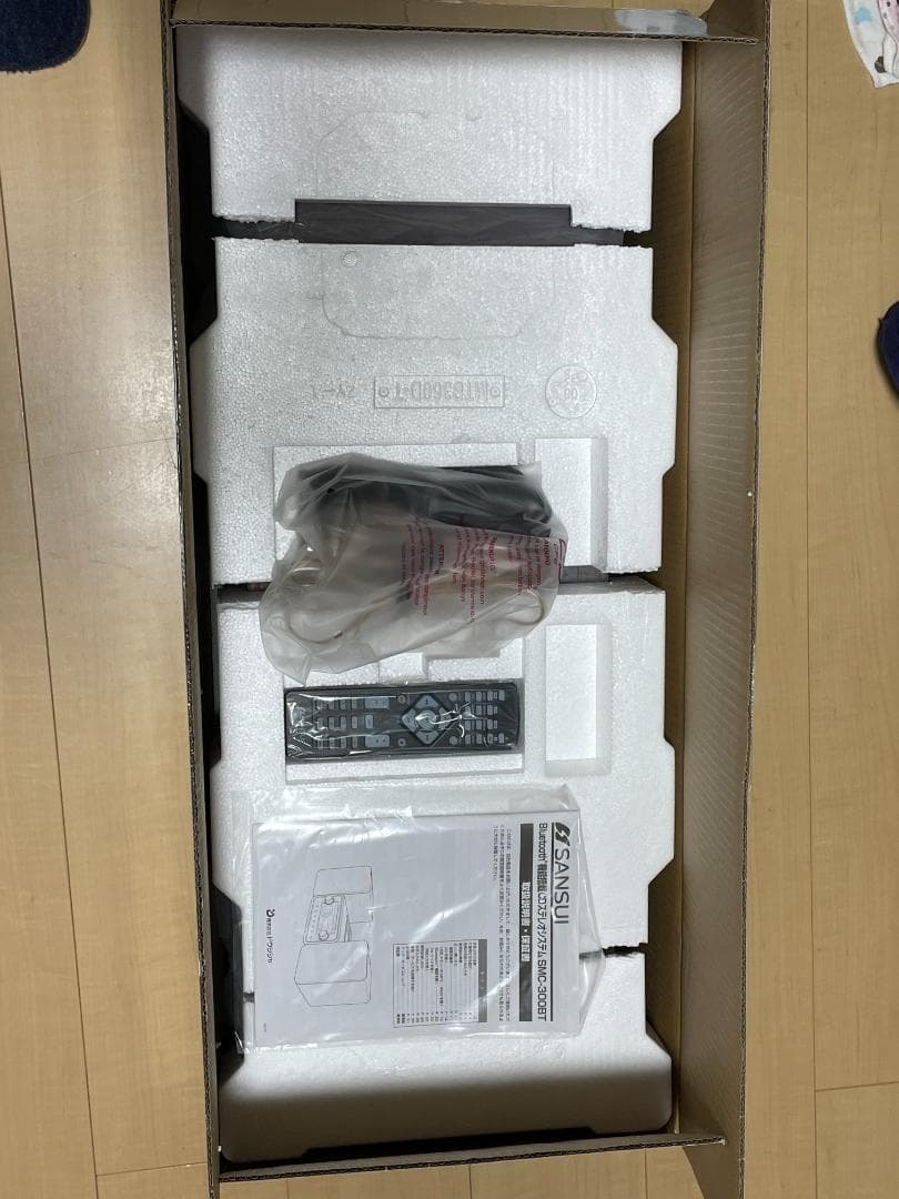 【完品・美品】SANSUI SMC-300BT Bluetooth CDステレオ