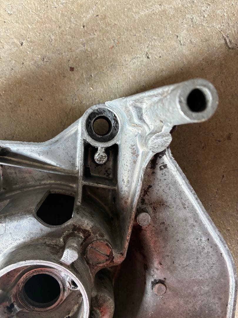 Z1 スプロケットカバー　初期