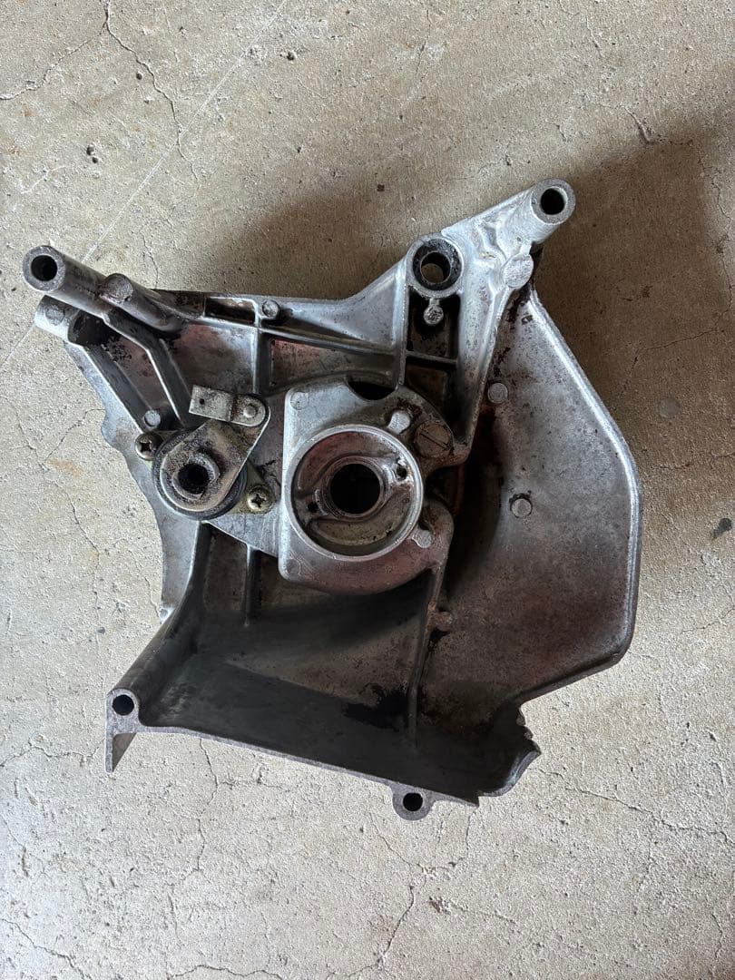 Z1 スプロケットカバー　初期