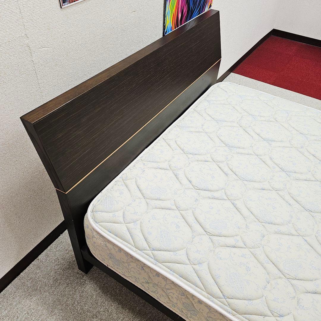 茶色のセミダブルベッド bed 東京23区全域送料無料