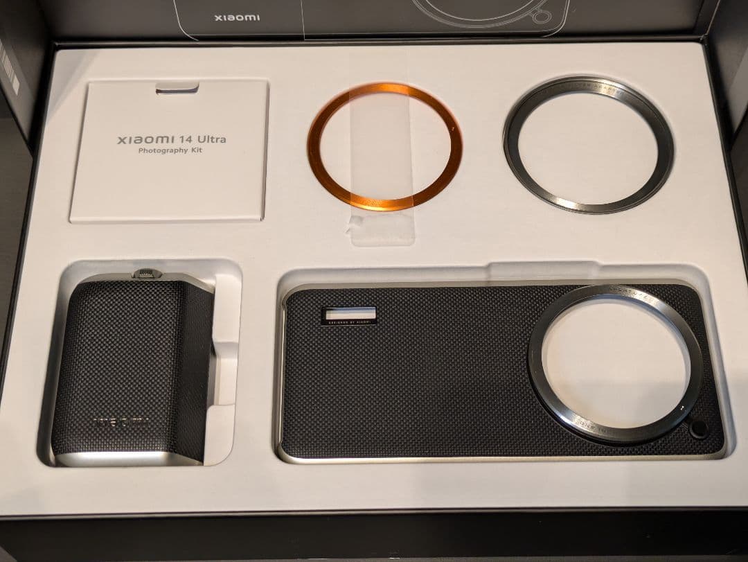 【美品】Xiaomi 14 Ultra グローバル版 フォトグラフィーキット付