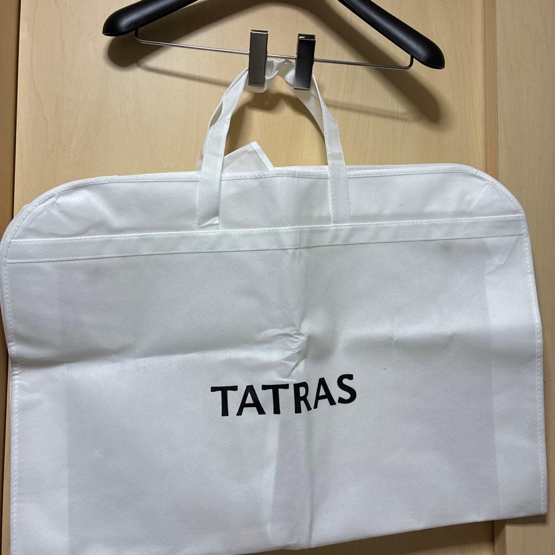 TATRAS ブラック ナイロンジャケット フード付き