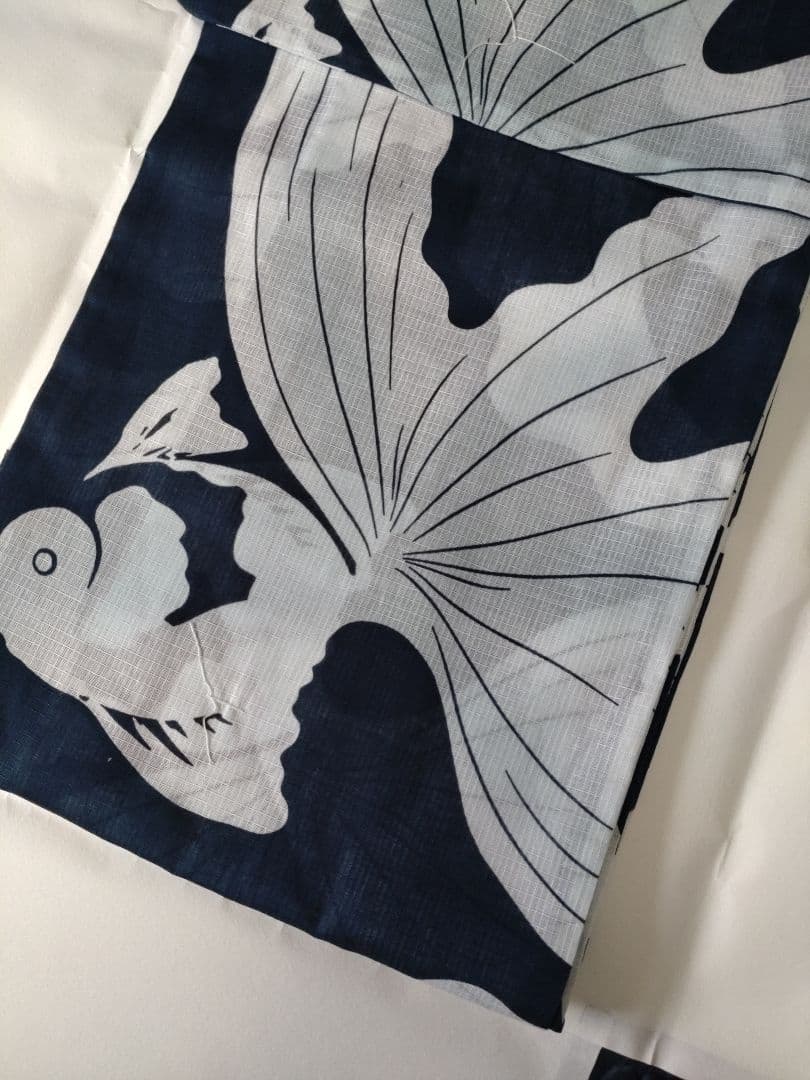 新品未使用　浴衣　金魚　高級浴衣　紺色