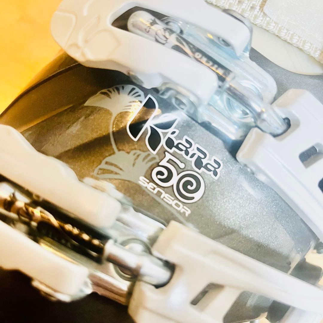 極美品 ロシニョール 22〜23.5 スキーブーツ レディース キッズ 初心者