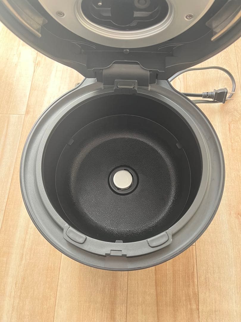 Panasonic SR-NA102 圧力Hジャー炊飯器　ブラック　2023年製