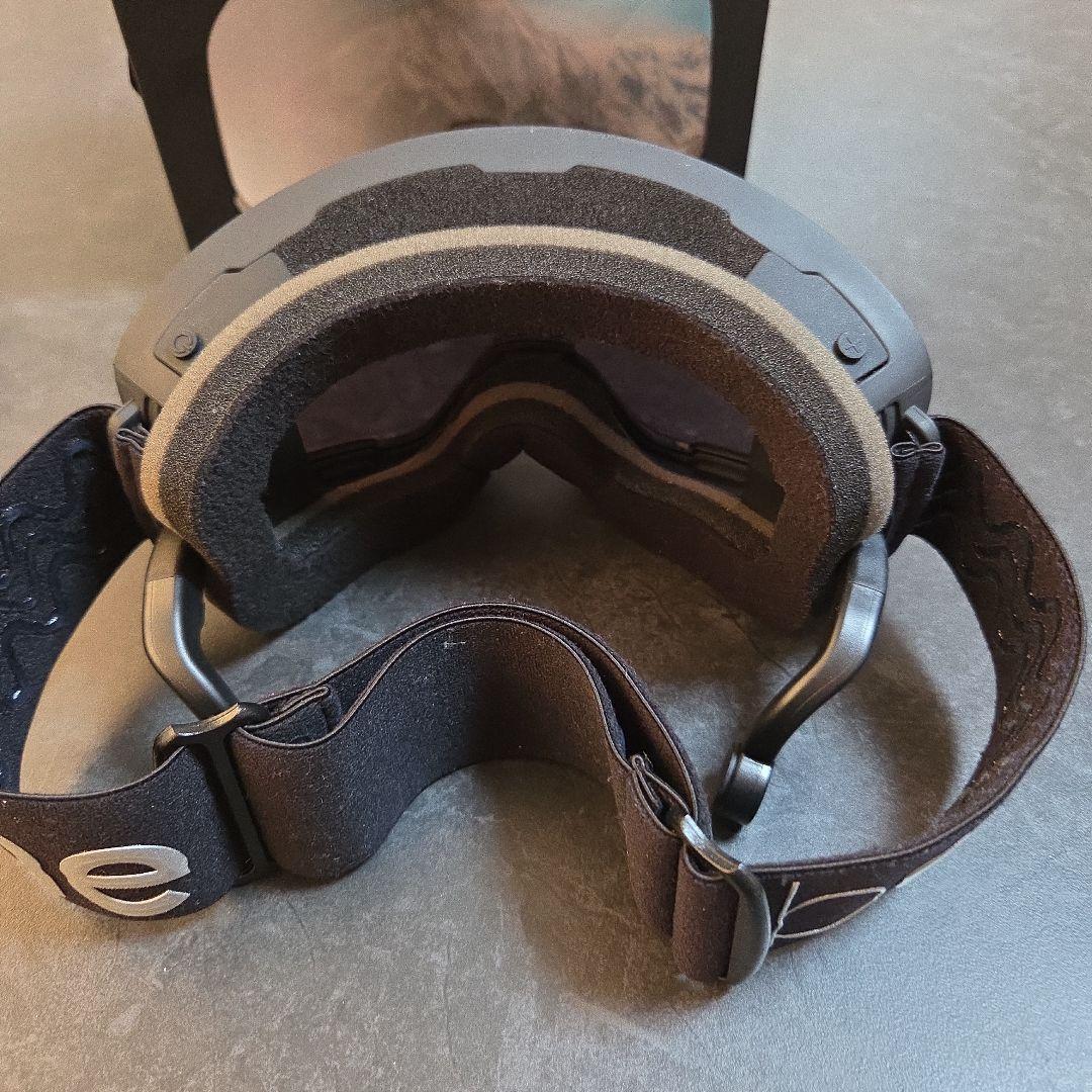 BONE ICEBRKR ゴーグル (プラチナムレンズ)