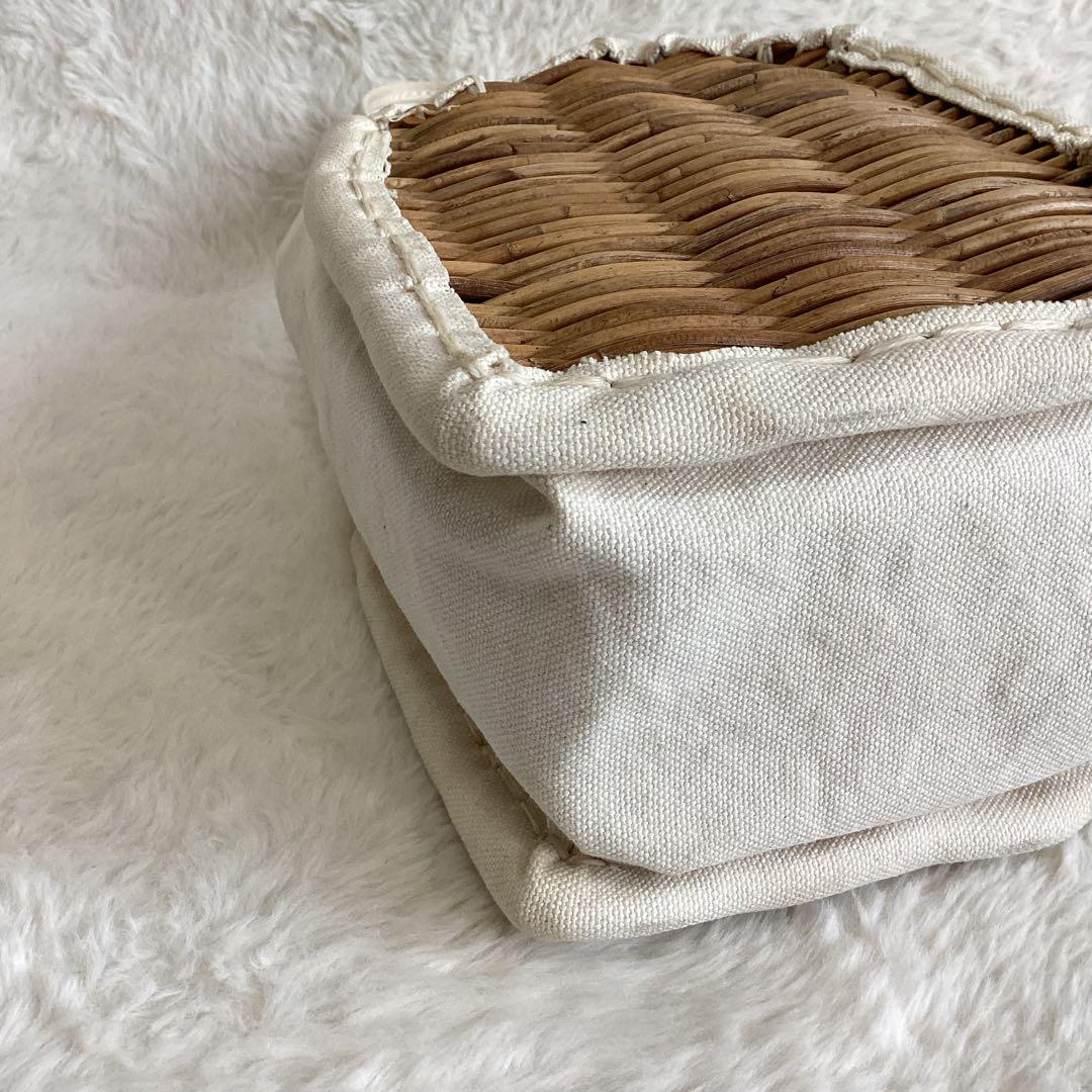 エバゴス Eワッペン　ハンドバッグ　カゴバッグ　キャンバス 鏡付き