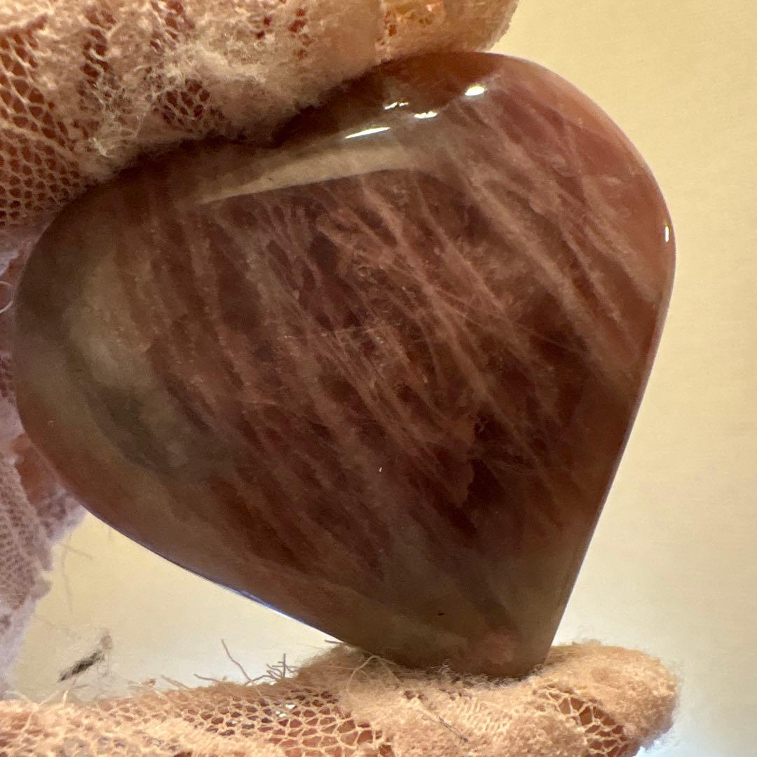 ラベンダーローズクォーツ♡ブルーローズクォーツ共生ハート♡虹入りNo.1758