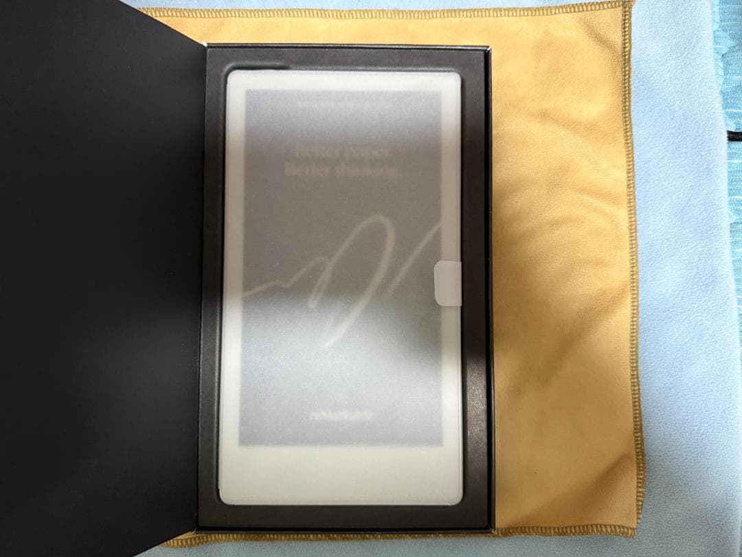 reMarkable Paper Pro Move MarkerPlusケース付