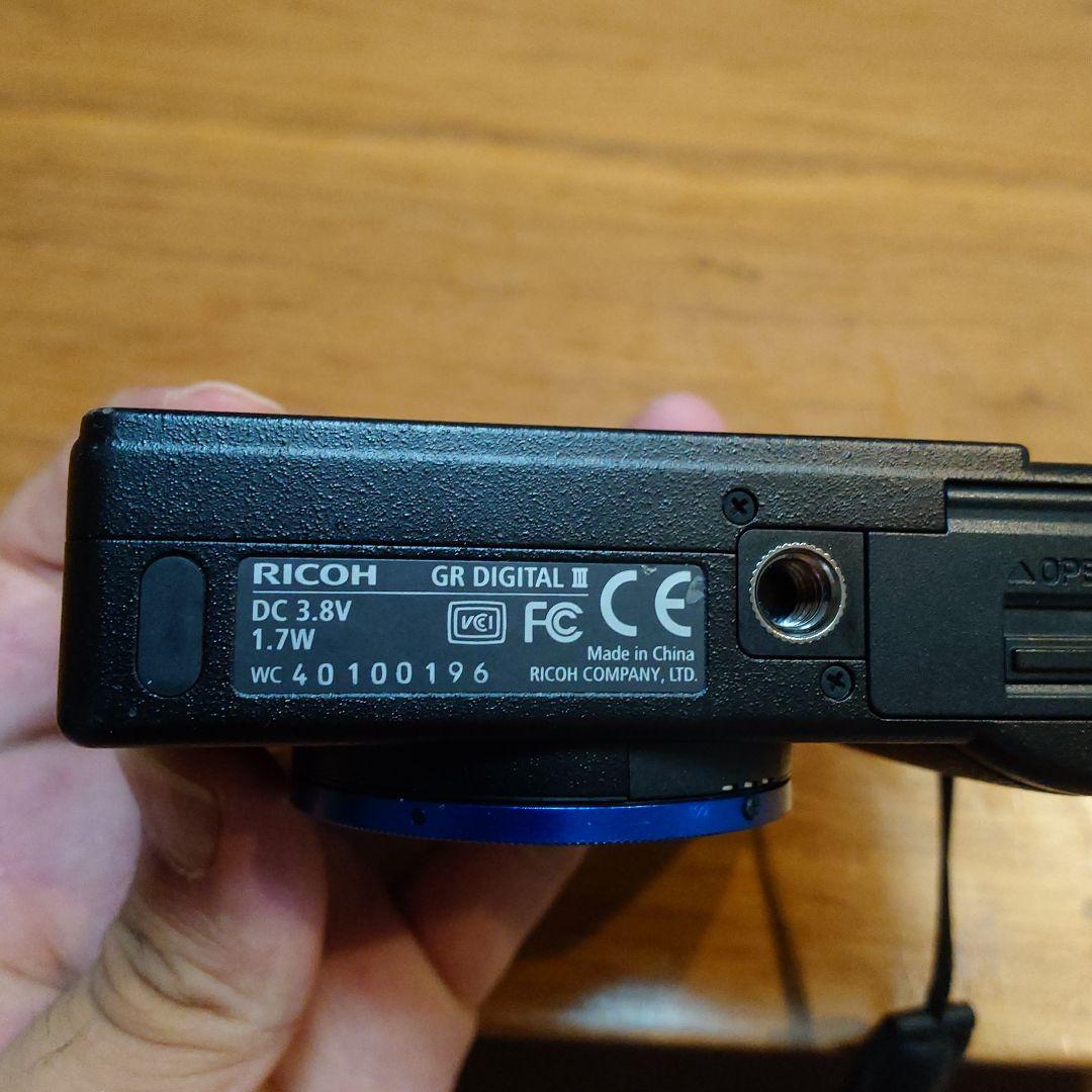 RICOH GR DIGITAL III × STUSSY