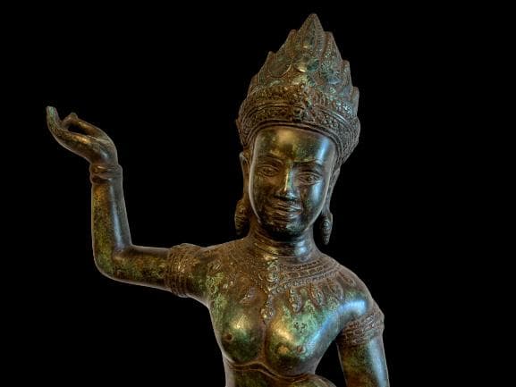 【海】アプサラ像 青銅製　高約：５７ｃｍ　重量約：５．５ｋｇ　アンティーク