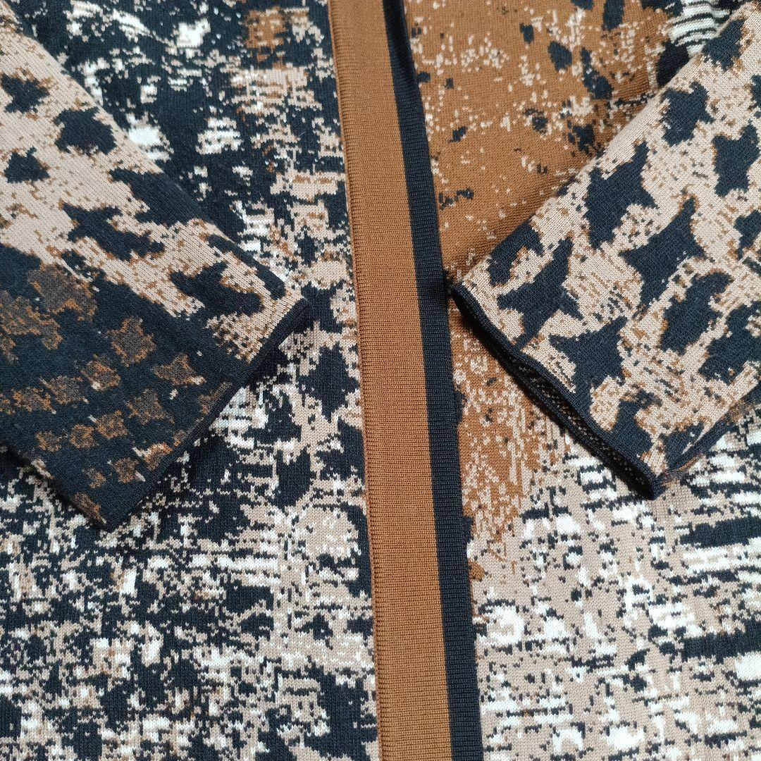 サルヴァトーレ・フェラガモ　ウールカシミヤ ニットコート　ロング丈　総柄