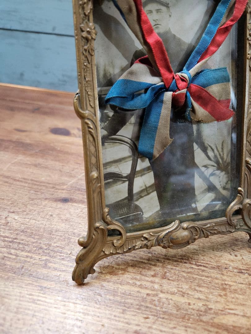 フランスアンティーク 真鍮のフォトフレーム 写真立て スタンド ガラス