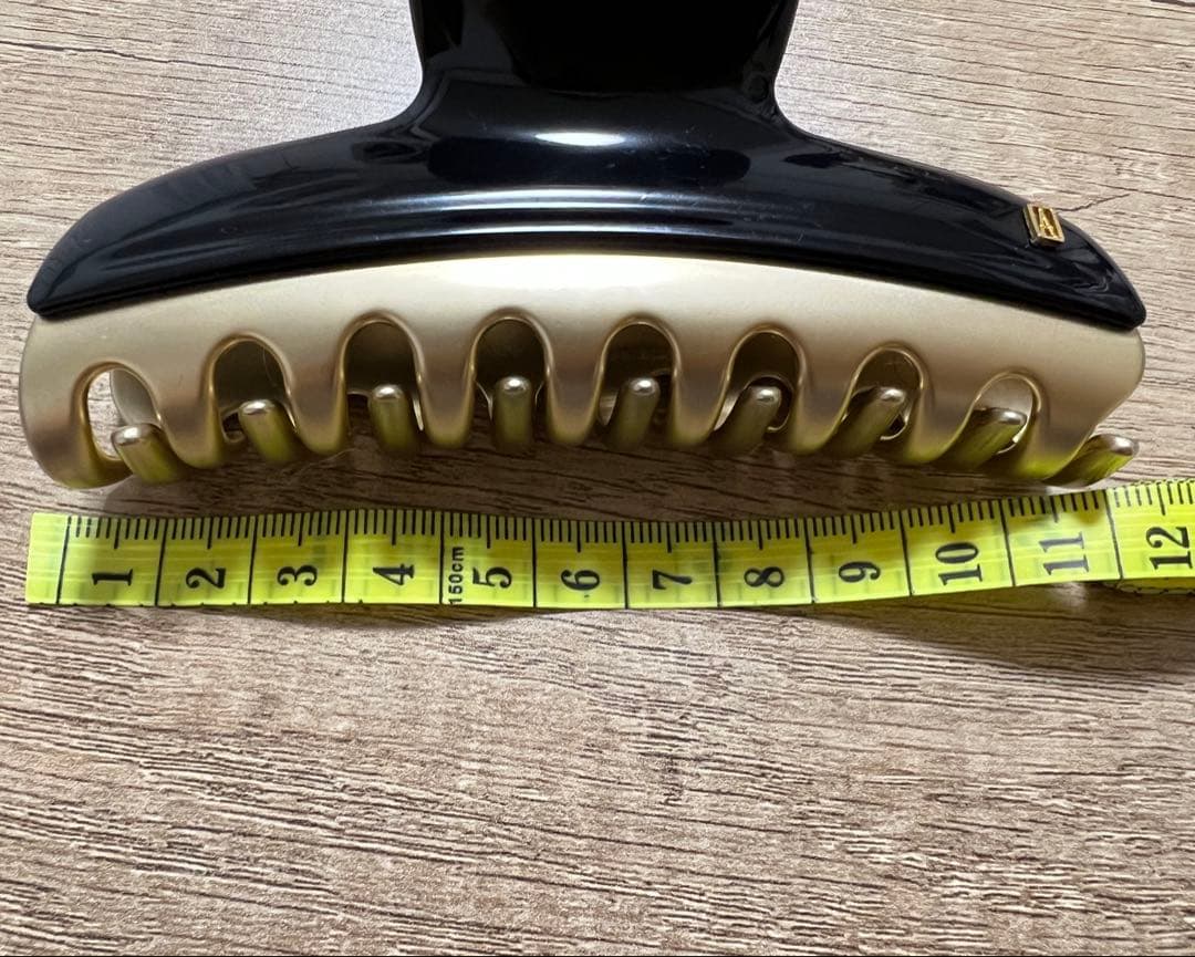 Alexandre de Paris ヘアクリップ