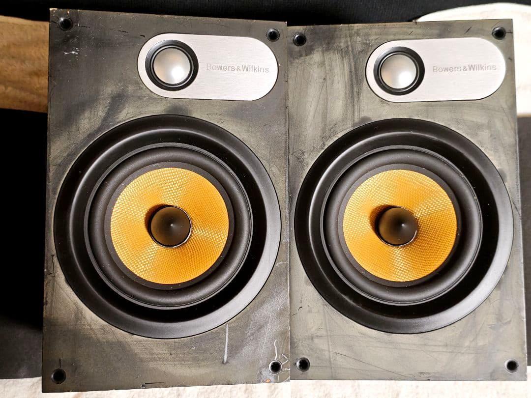 良品 Bowers & Wilkins B&W 686 ブックシェルフスピーカー