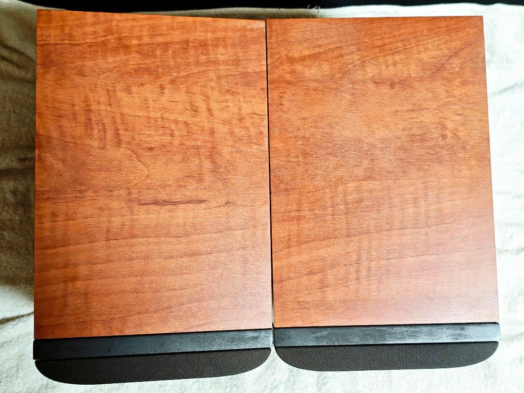 良品 Bowers & Wilkins B&W 686 ブックシェルフスピーカー