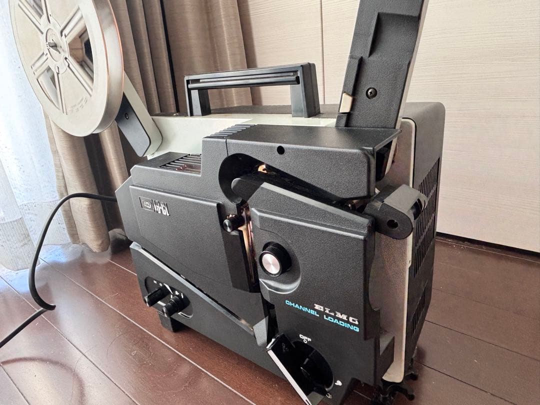 ELMO 16-CL 16mm家庭用映写機