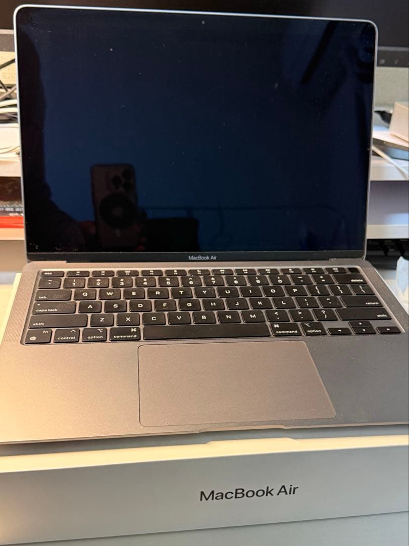 【美品】MacBook Air M1 16G 512G USキー 充放電112回