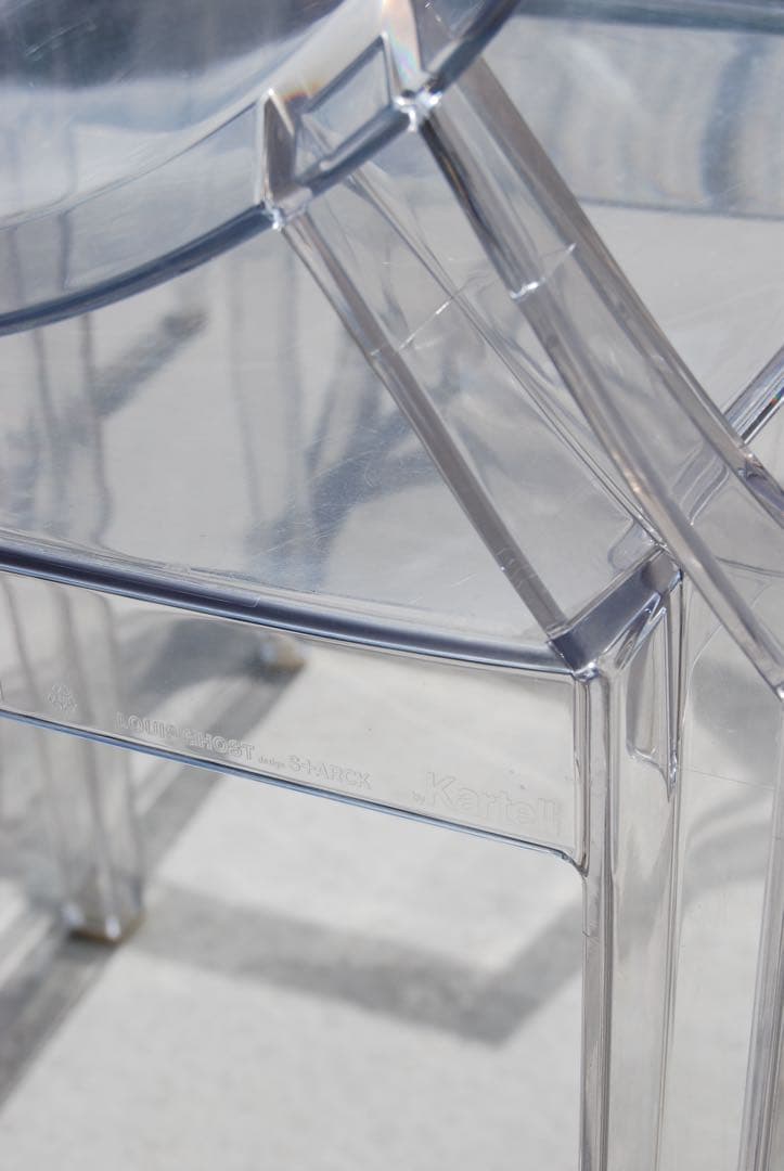 Kartell ルイゴースト