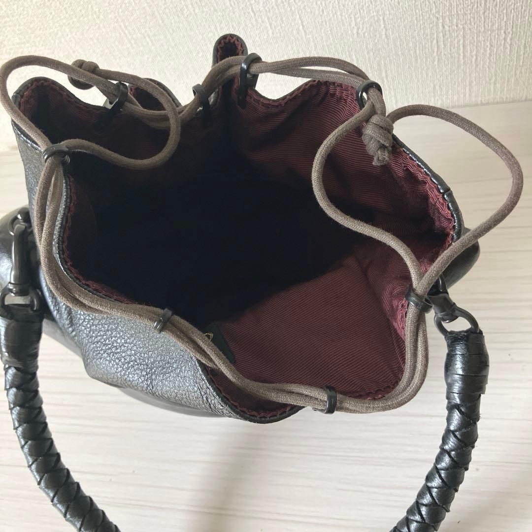 コシェルドゥ　張り子　鳥バッグ