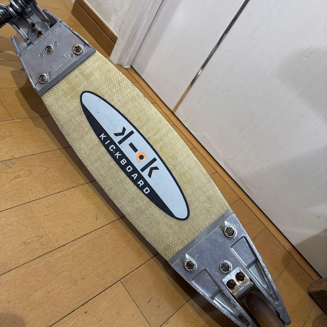 希少 K2 ケーツー 3輪キックボード