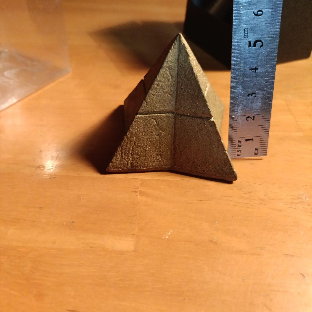 聖帝十字文鎮　北斗の拳　サウザー　シュウ　聖帝十字陵