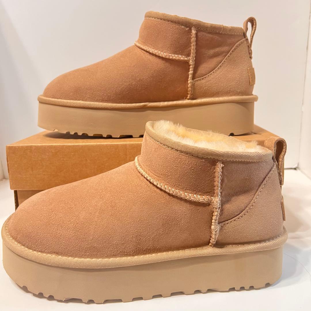 UGG【アグ】クラシック ウルトラミニプラットフォーム 3㎝ サンド 25㎝