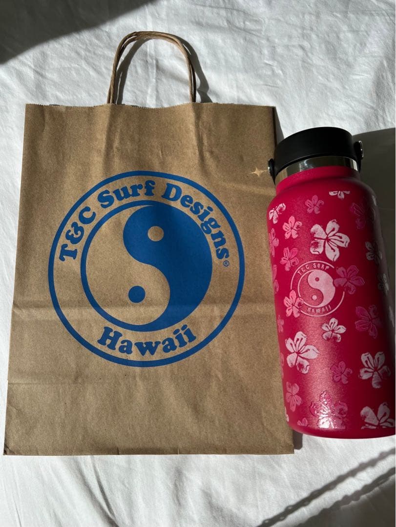 ハワイ限定: ハイドロフラスクT&C Surf コラボボトル (32oz)